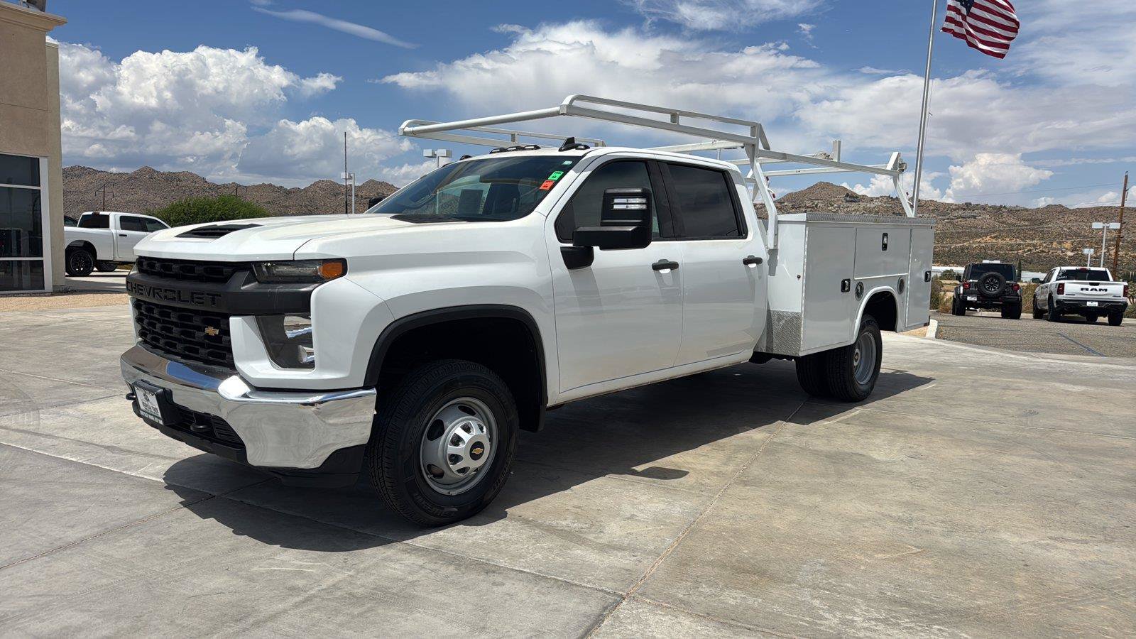 Used 2021 Chevrolet Silverado 3500 W/T w/ WT Convenience Package RWD image 3