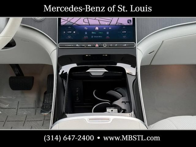 Certified 2023 Mercedes-Benz EQE 350+ 4MATIC SUV w/ Exclusive Trim Package image 16
