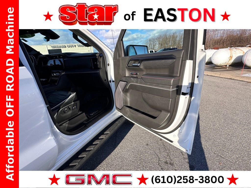 Used 2022 GMC Sierra 1500 AT4X image 13