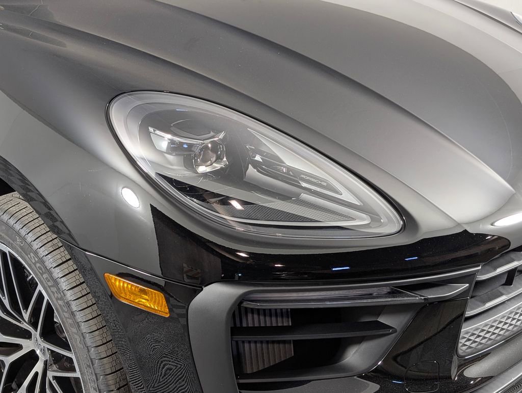 New 2026 Porsche Macan S image 15