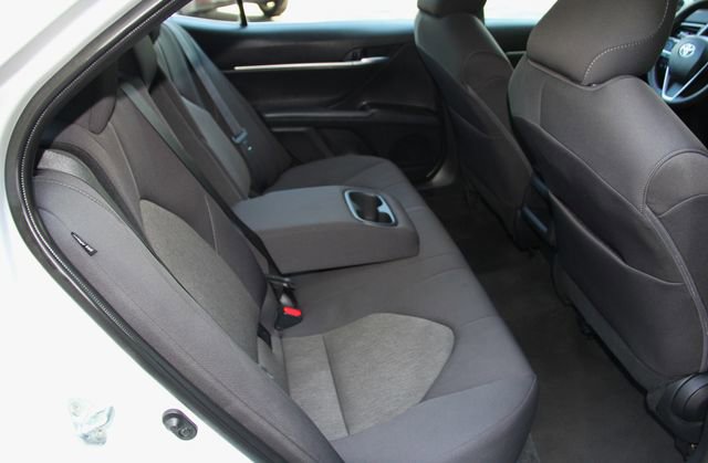 Used 2024 Toyota Camry LE FWD image 30