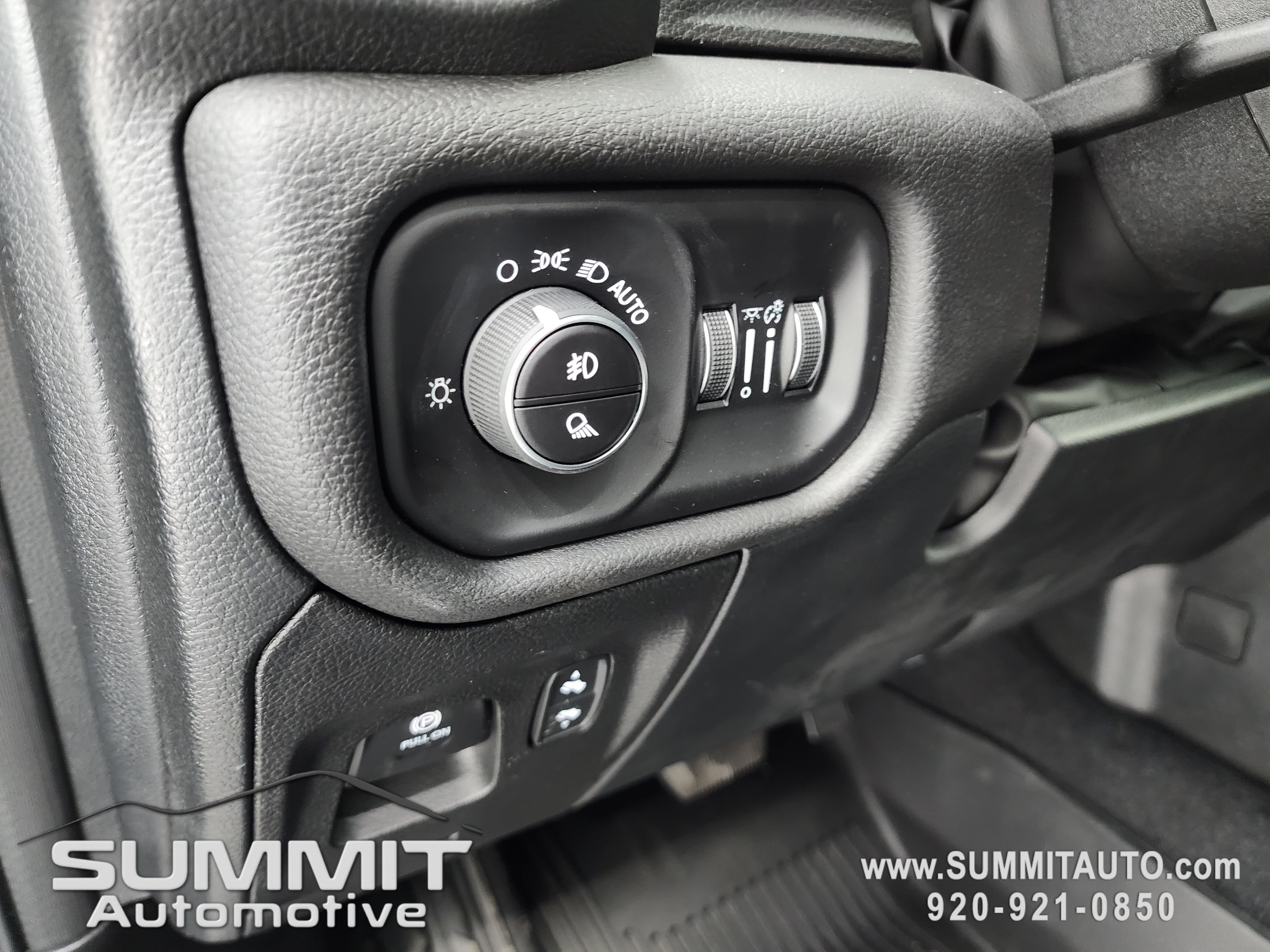New 2026 RAM 1500 Big Horn image 44