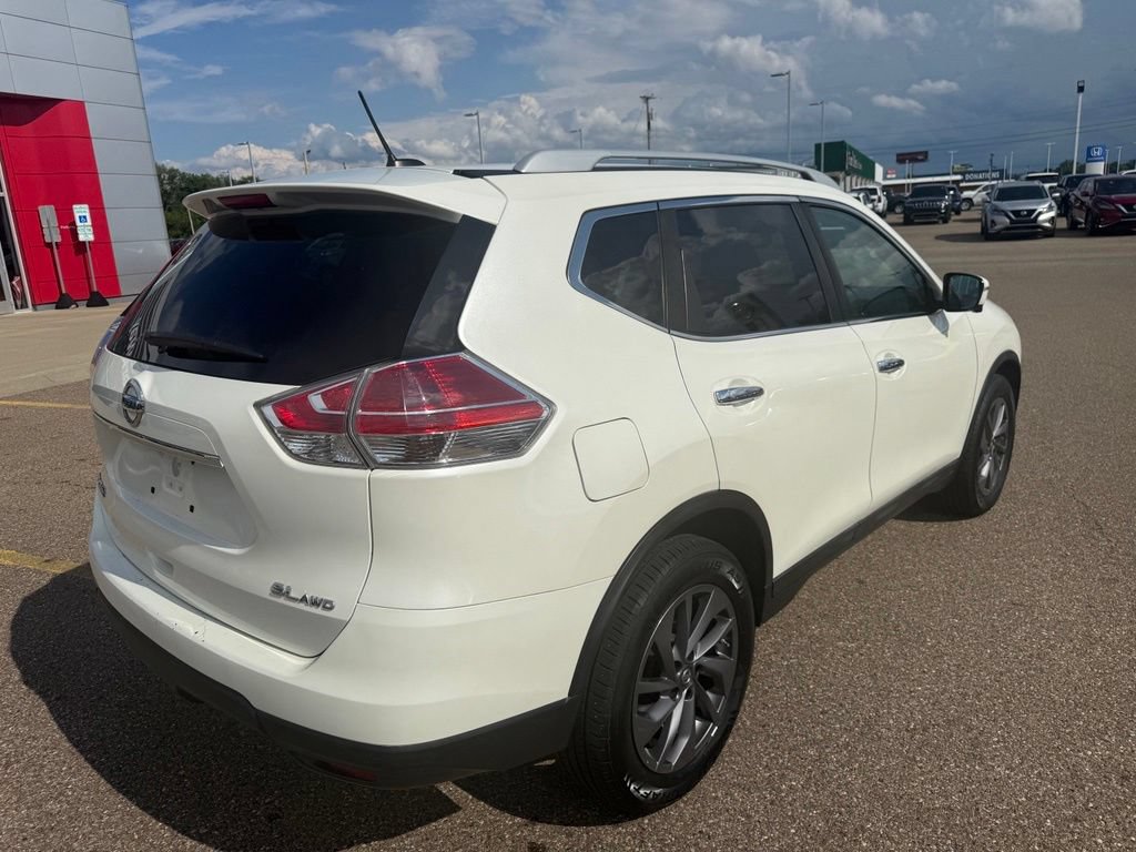 Used 2016 Nissan Rogue SL w/ SL Premium Package AWD/4WD image 7