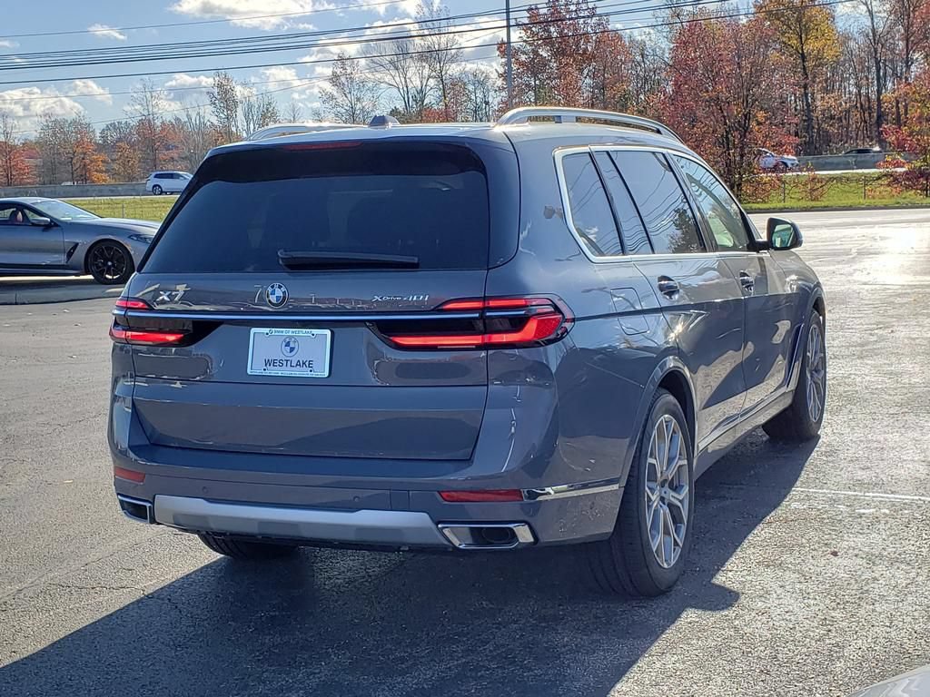 New 2026 BMW X7 xDrive40i AWD/4WD image 4