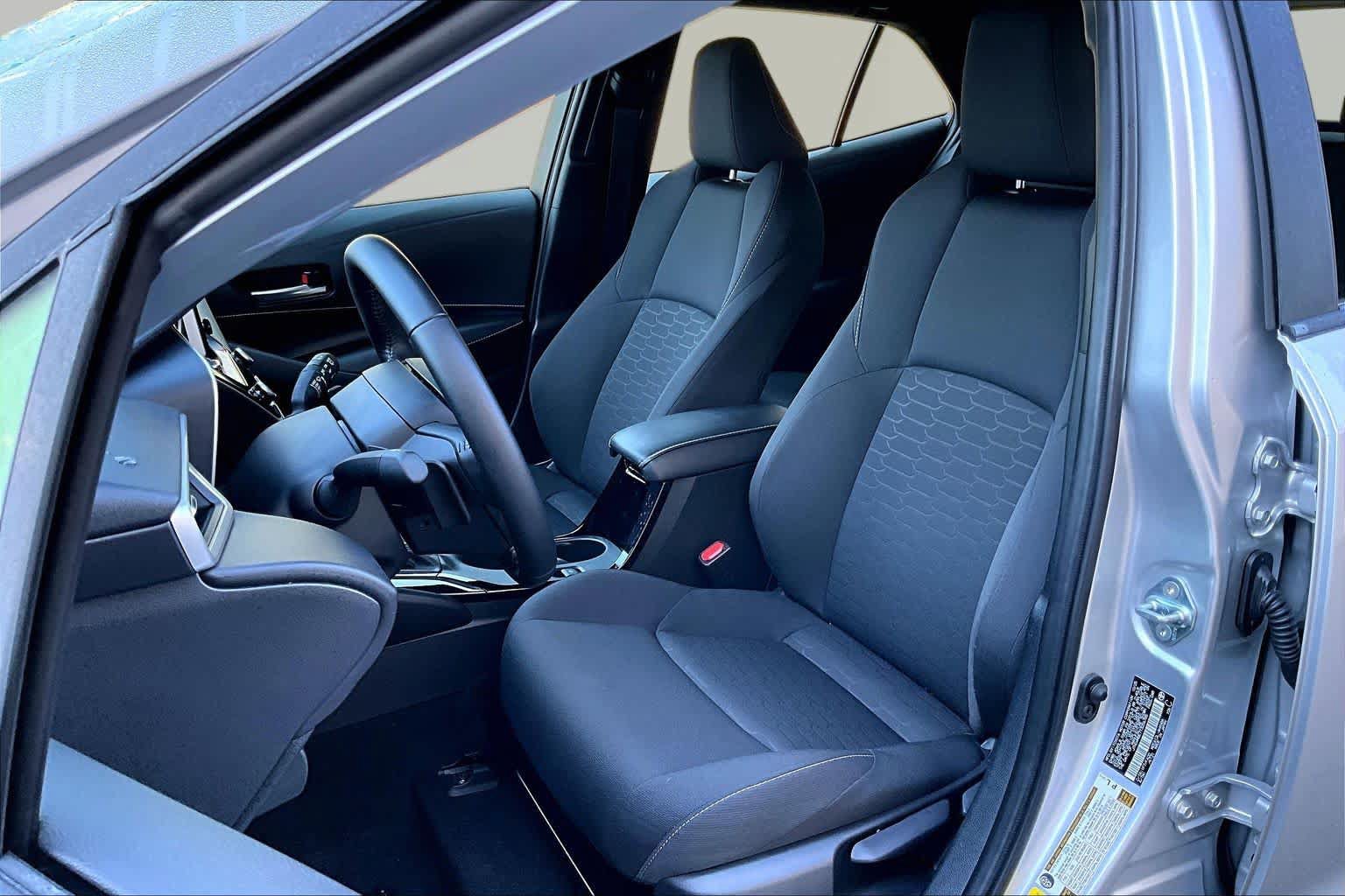 Certified 2026 Toyota Corolla SE FWD image 8