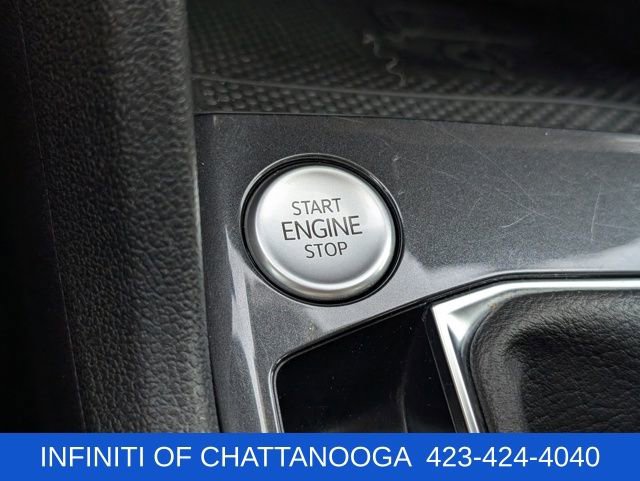 Used 2022 Volkswagen Tiguan SE FWD image 16