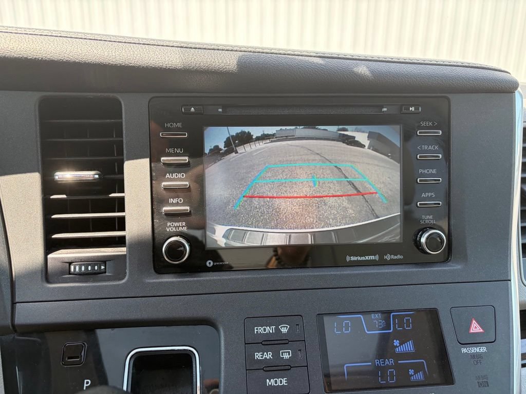 Used 2018 Toyota Sienna XLE w/ Carpet Mat Package FWD image 40
