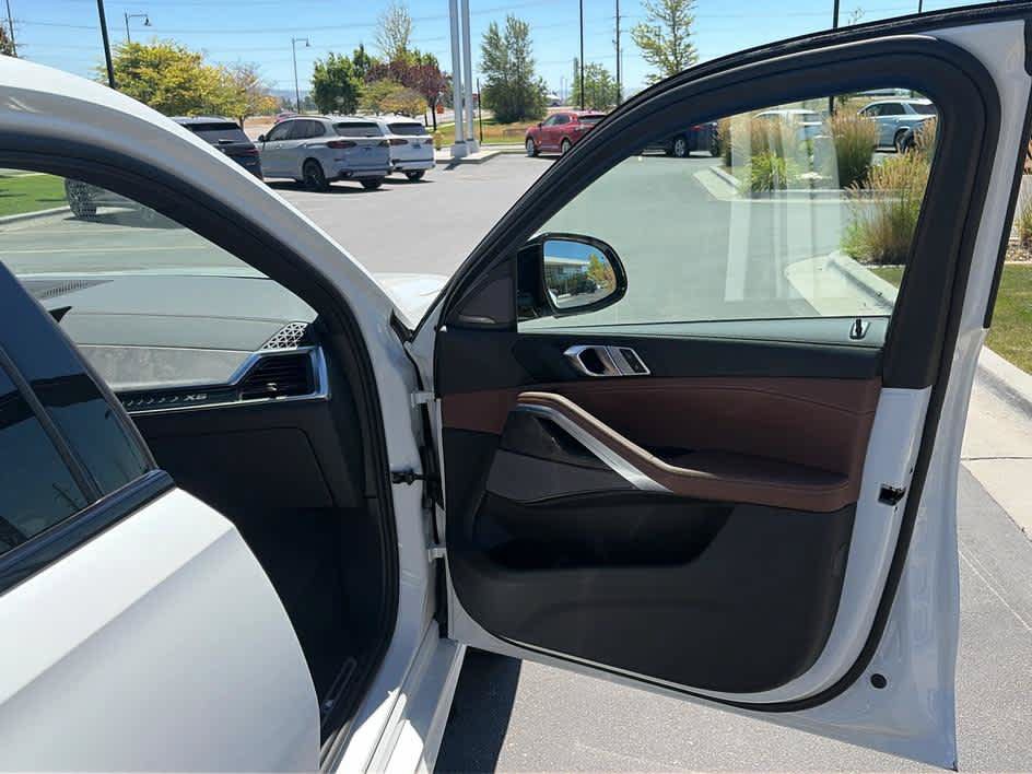 New 2027 BMW X6 xDrive40i AWD/4WD image 28