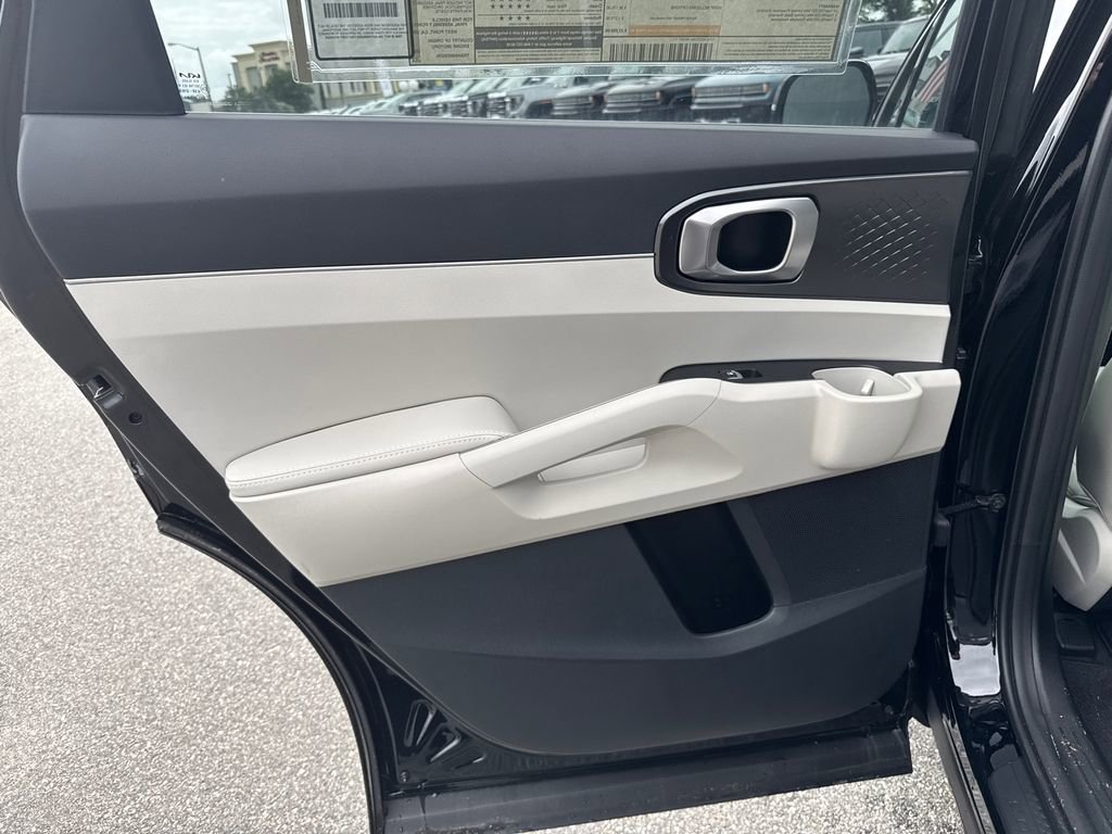 Certified 2025 Kia Sorento S w/ Panoramic Sunroof Package FWD image 21