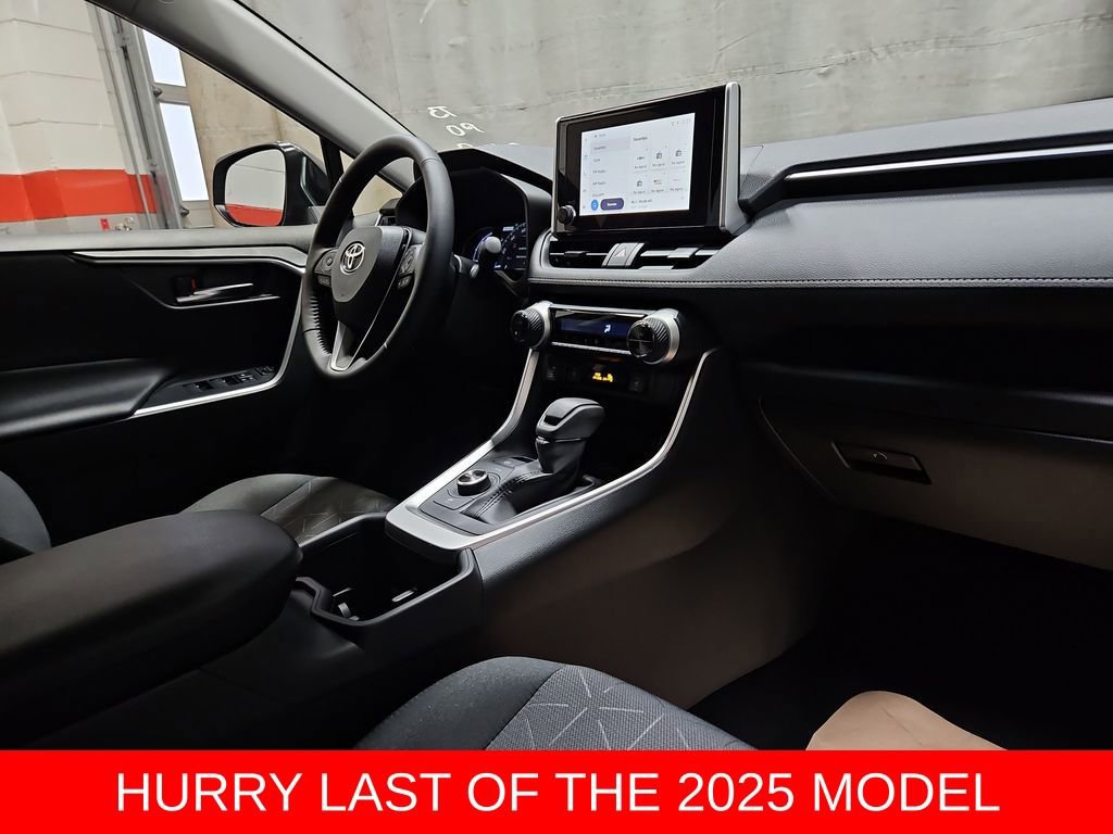 New 2025 Toyota RAV4 XLE image 25