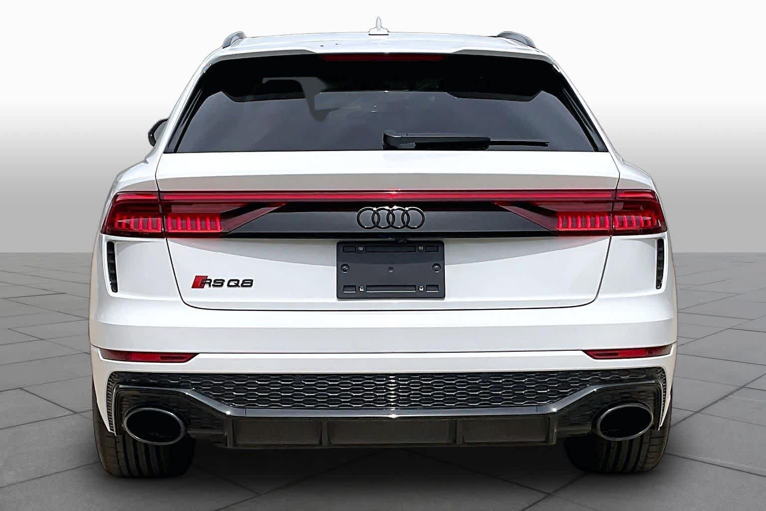 Used 2023 Audi RS Q8 AWD/4WD image 5
