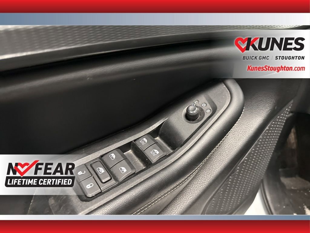 Used 2023 Jeep Grand Cherokee L Laredo image 18