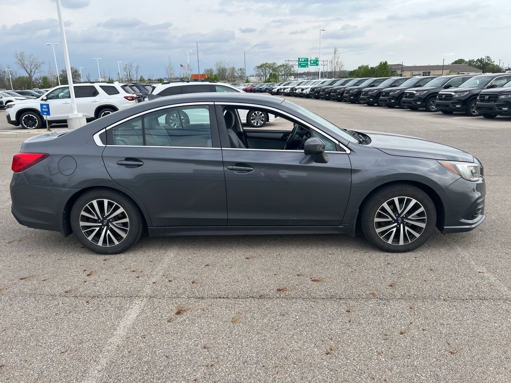 Used 2018 Subaru Legacy 2.5i Premium image 3
