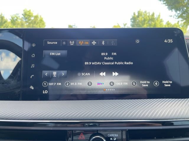 New 2025 Nissan Kicks SR image 20