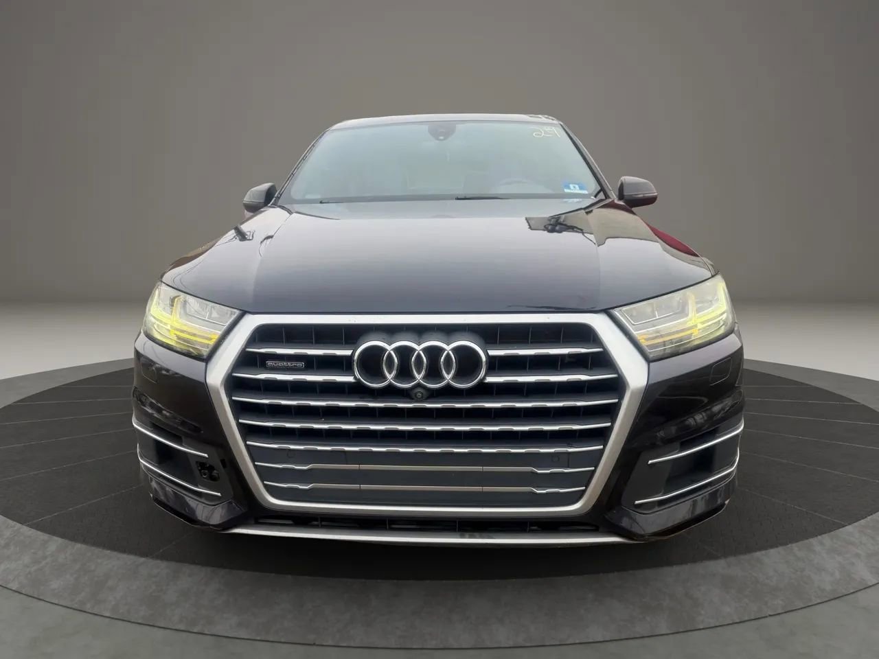 Used 2018 Audi Q7 2.0T Premium Plus image 2