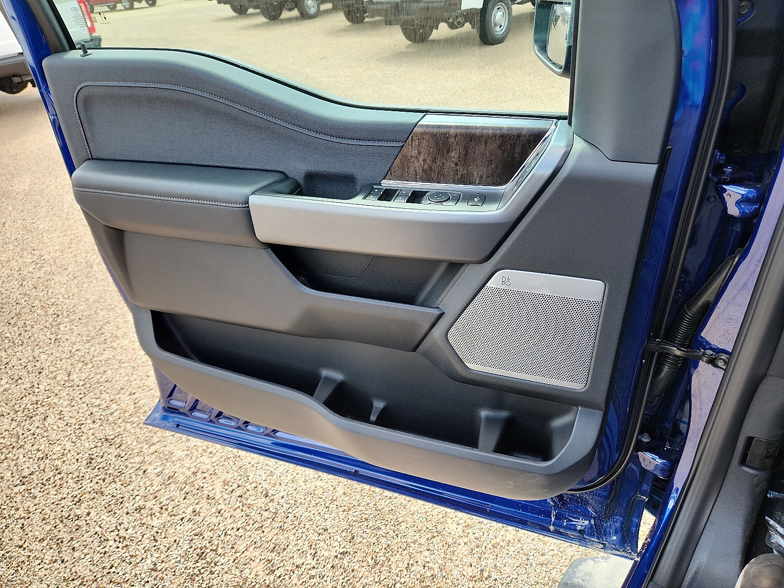 New 2026 Ford F350 Lariat w/ Black Appearance Package image 14