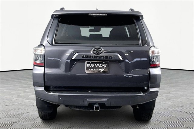 Used 2021 Toyota 4Runner SR5 image 5