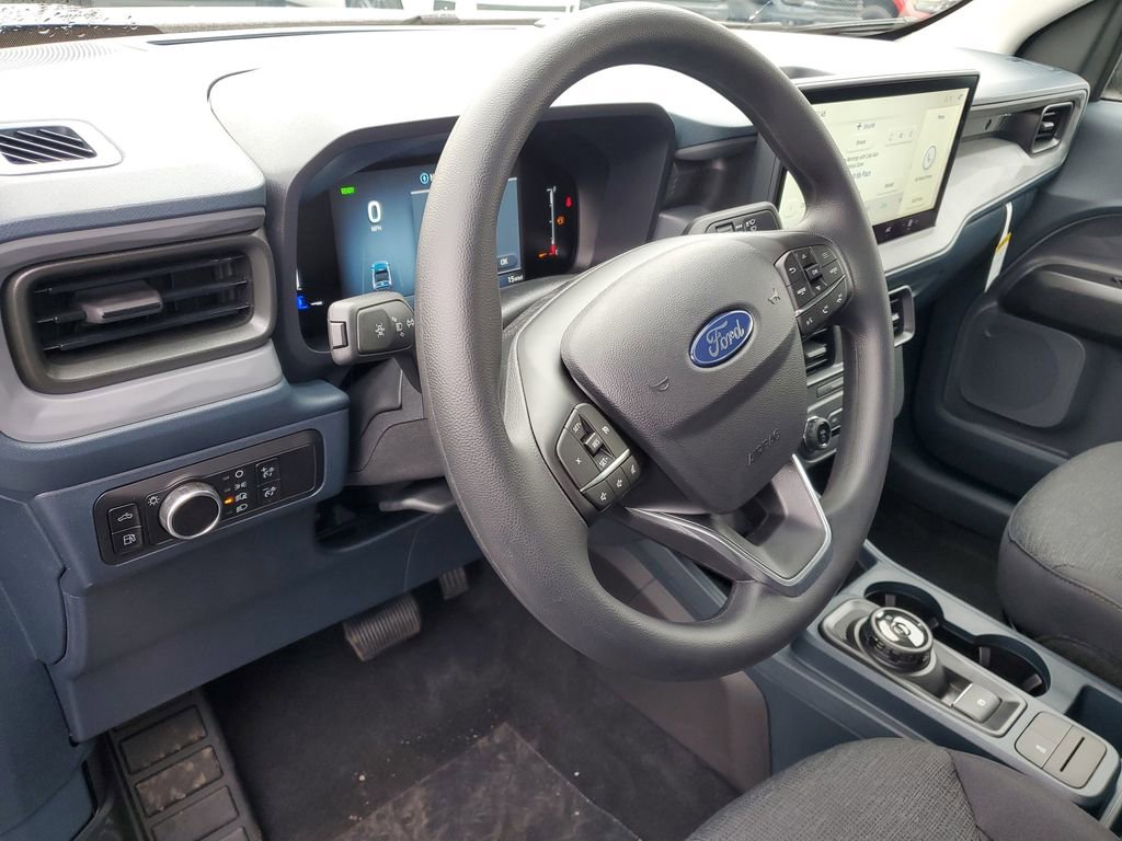 New 2025 Ford Maverick XL image 10