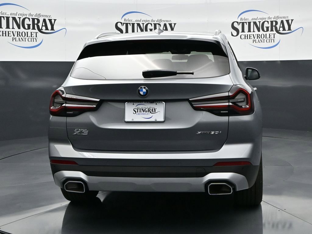 Used 2024 BMW X3 xDrive30i w/ Premium Package image 6