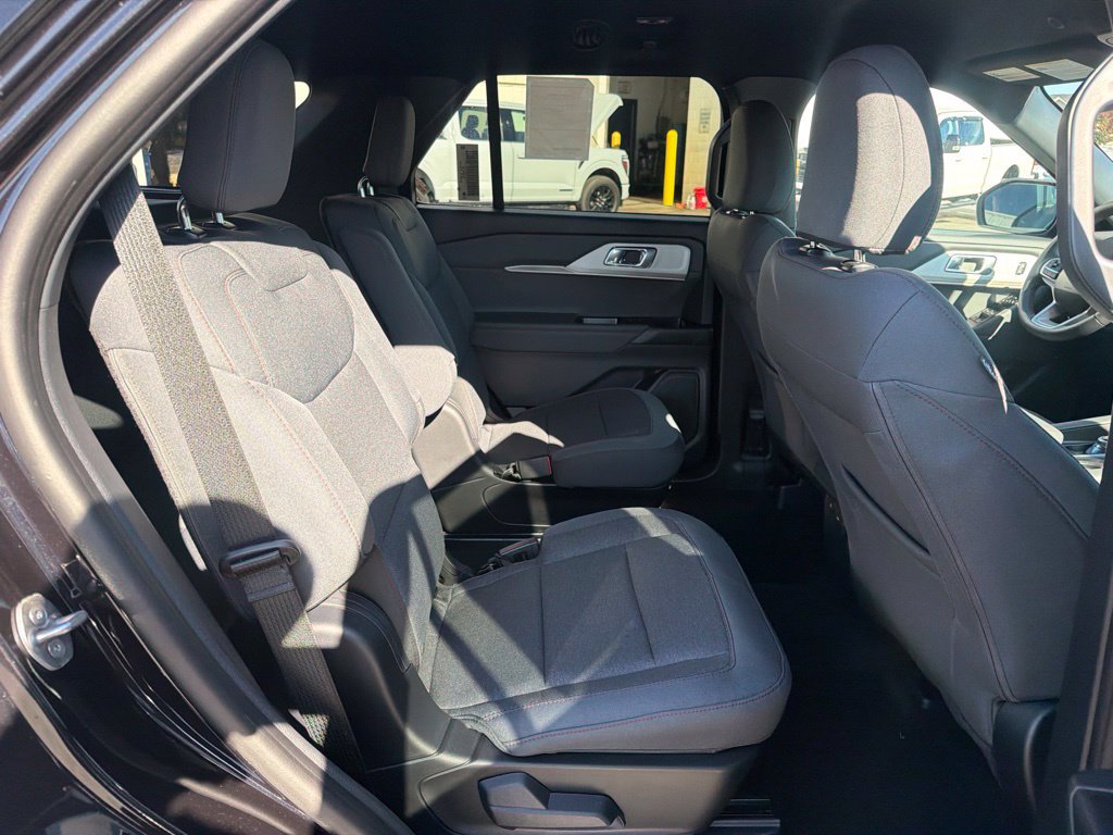 New 2027 Ford Explorer Active AWD/4WD image 44