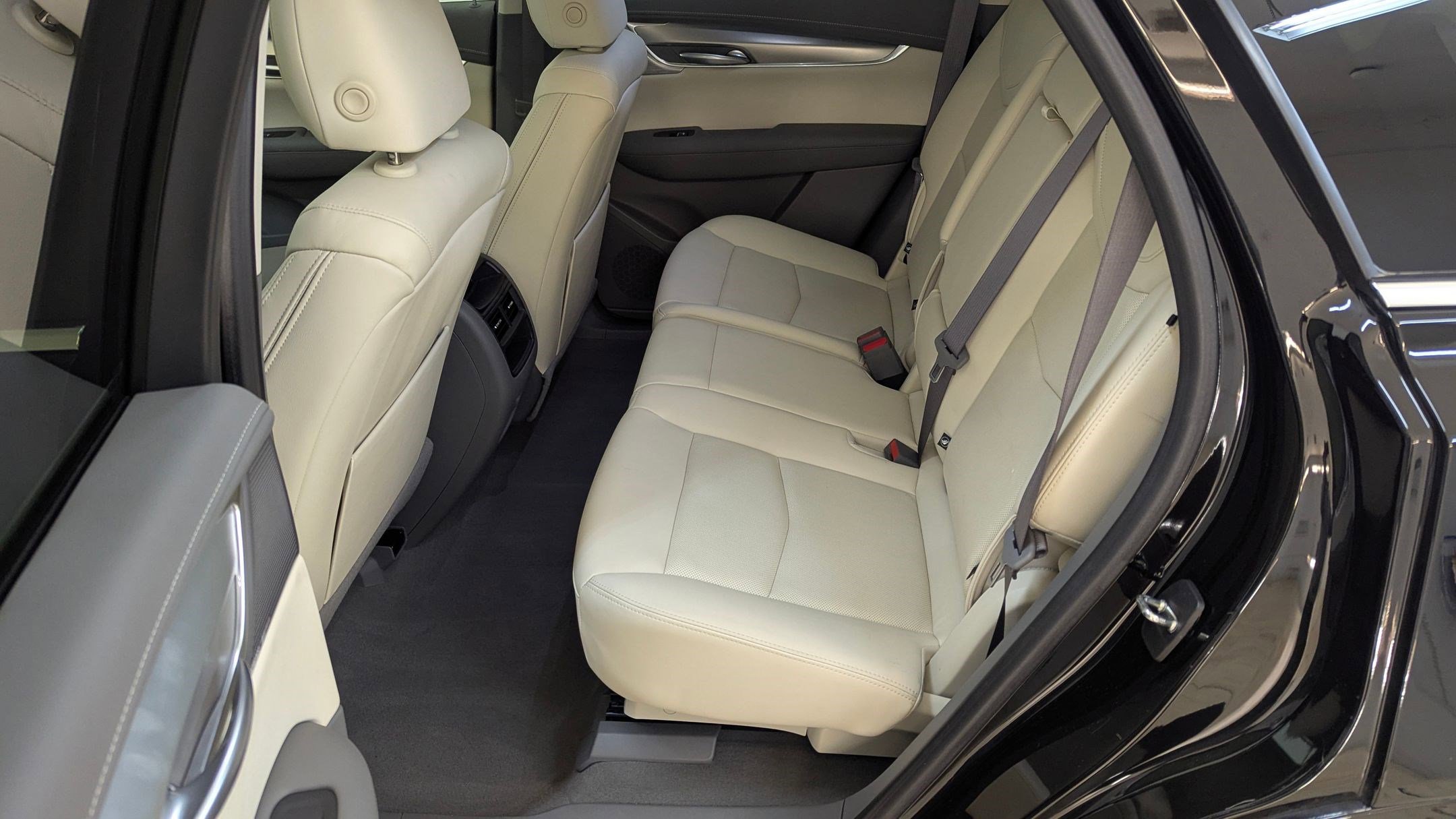 Certified 2023 Cadillac XT5 Premium Luxury image 14