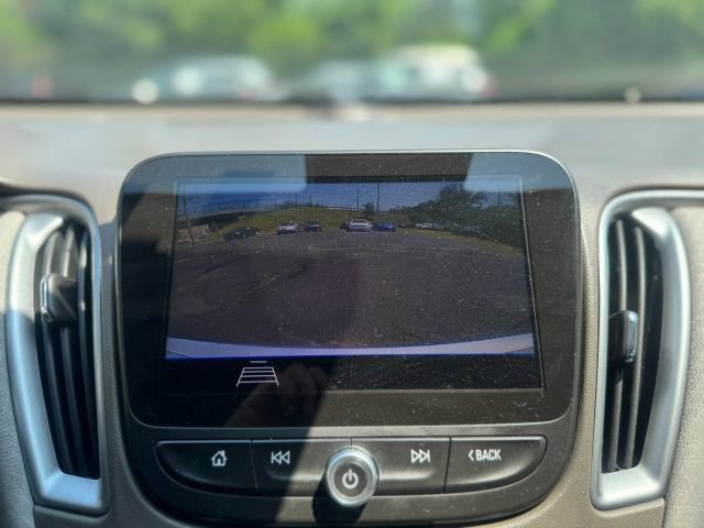 Used 2020 Chevrolet Malibu LS w/ Driver Confidence Package II image 13