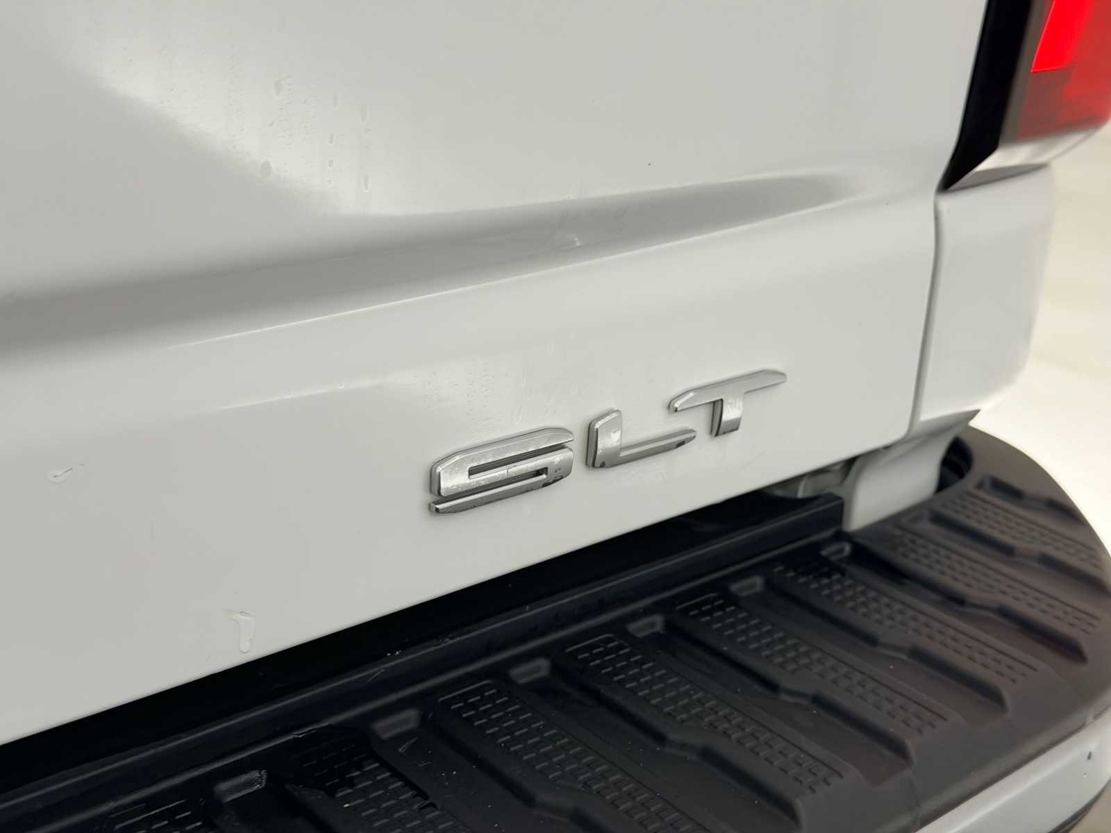 Used 2025 GMC Sierra 3500 SLT w/ X31 Off-Road Package image 15