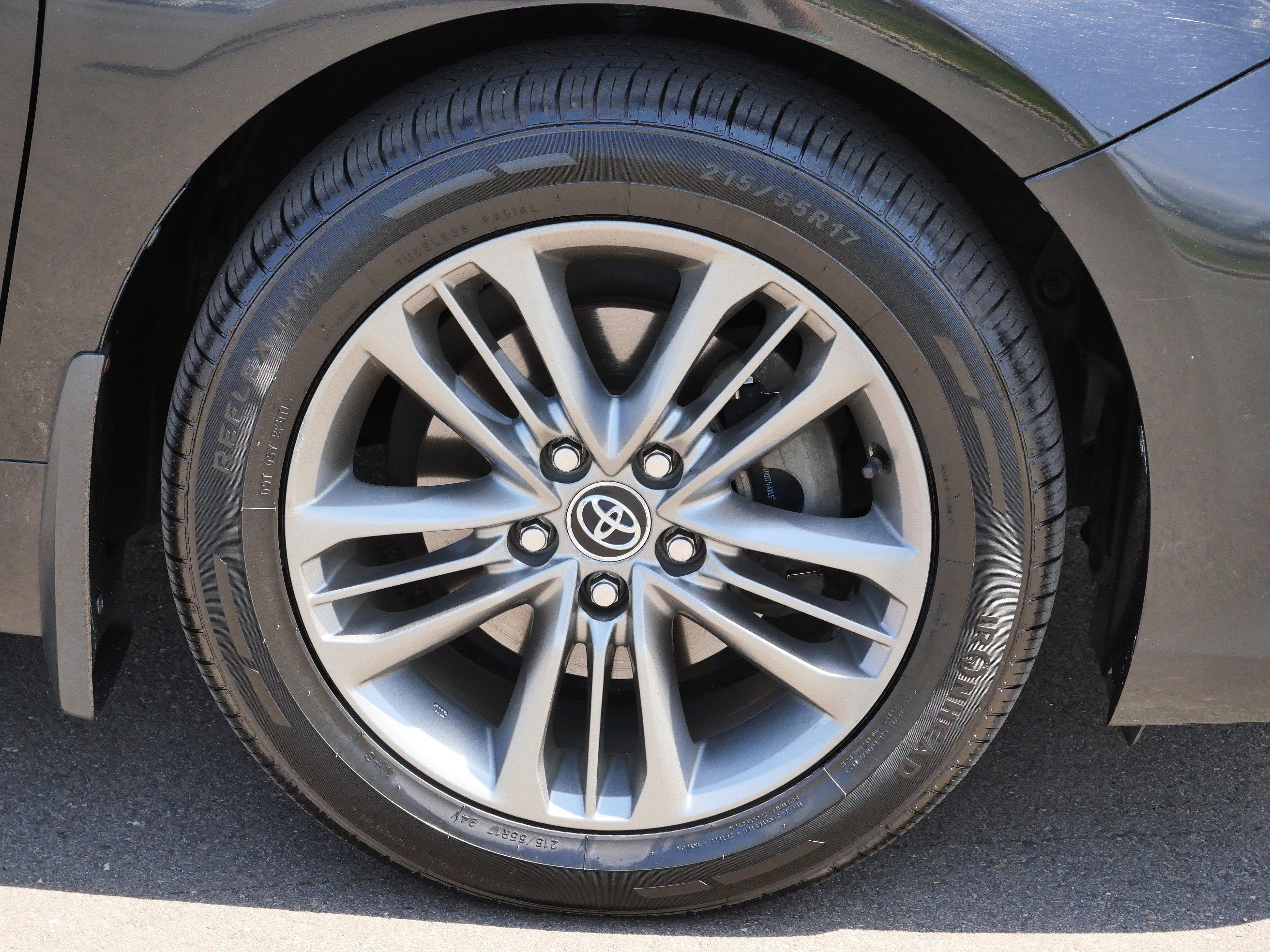 Used 2016 Toyota Camry SE FWD image 15