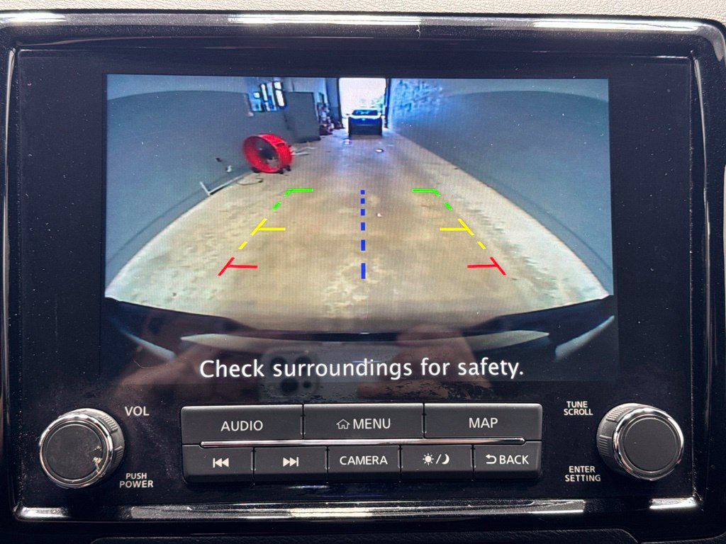 Used 2022 Nissan Frontier PRO-4X w/ Technology Package AWD/4WD image 15