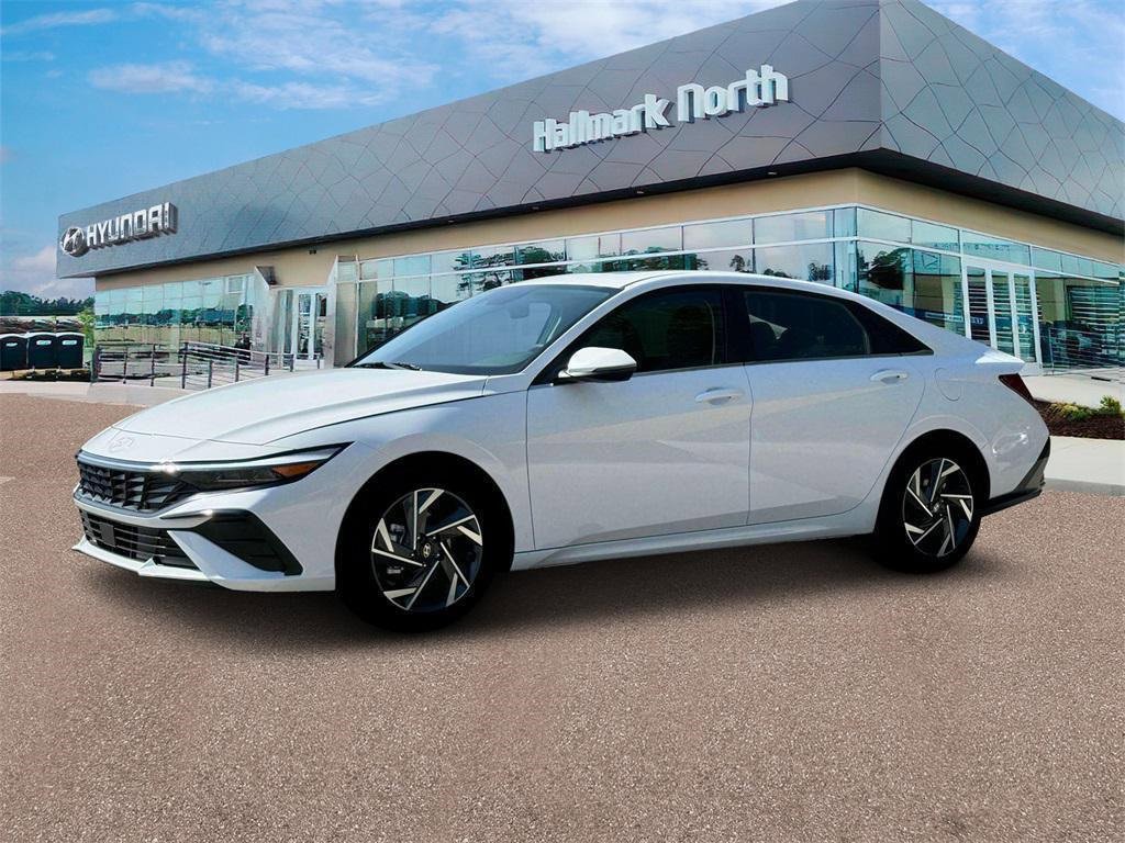 New 2025 Hyundai Elantra Limited image 2