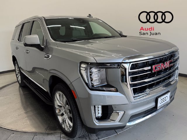 Used 2024 GMC Yukon SLT w/ SLT Luxury Package
