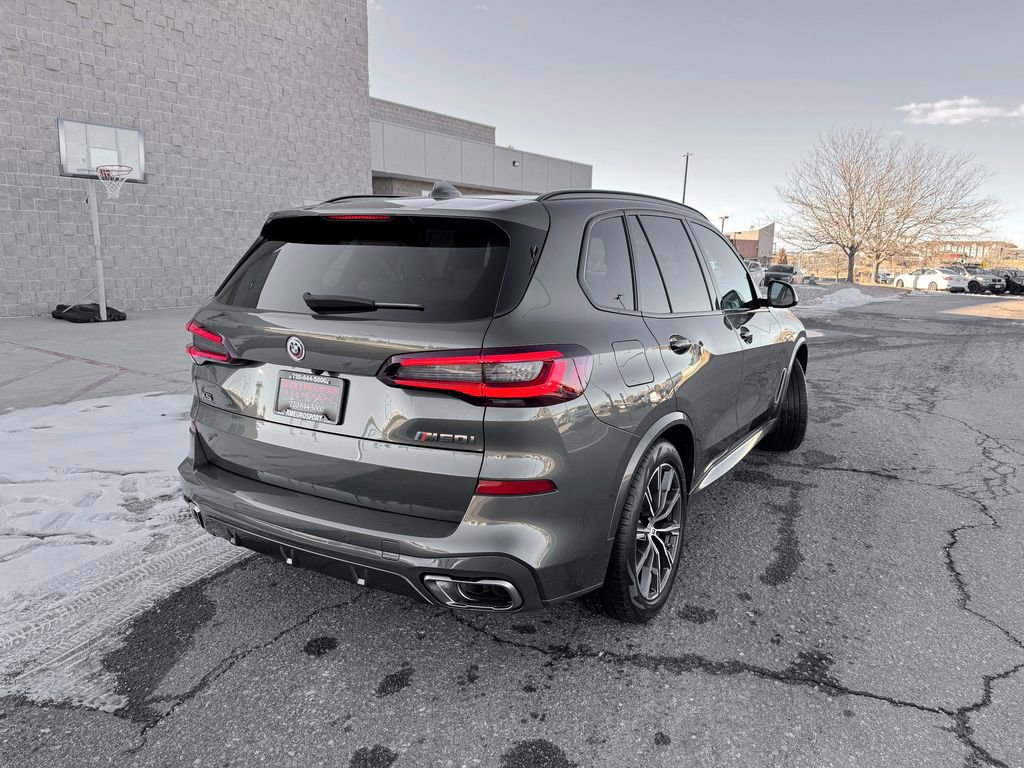 Used 2023 BMW X5 M50i image 6