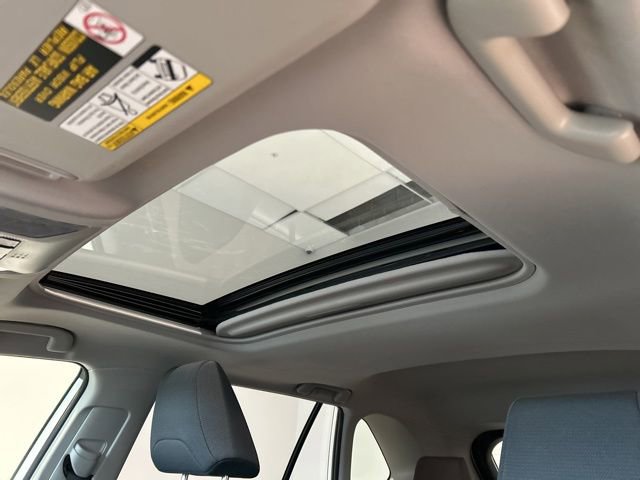Used 2019 Toyota RAV4 XLE AWD/4WD image 15