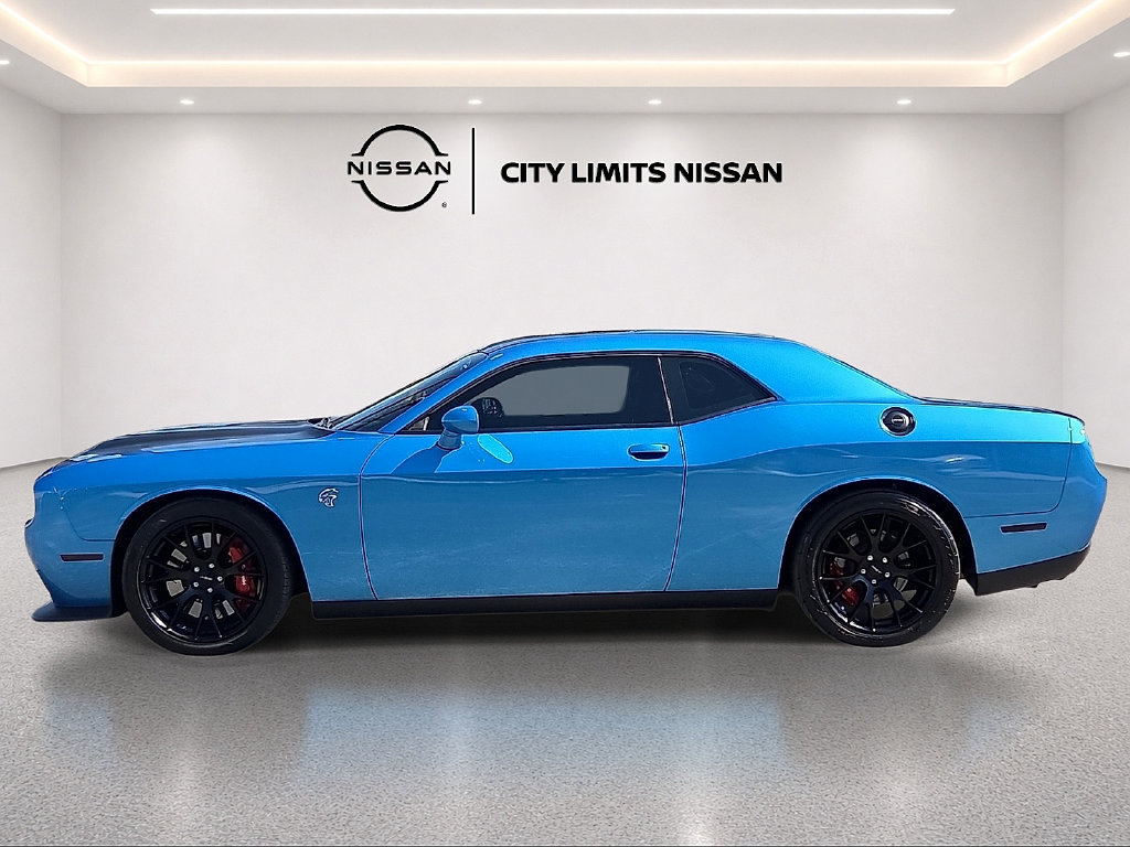 Used 2019 Dodge Challenger SRT Hellcat w/ Plus Package RWD image 3