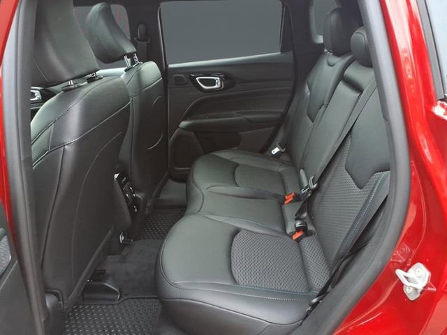 New 2025 Jeep Compass Latitude w/ Sun & Sound Group image 6