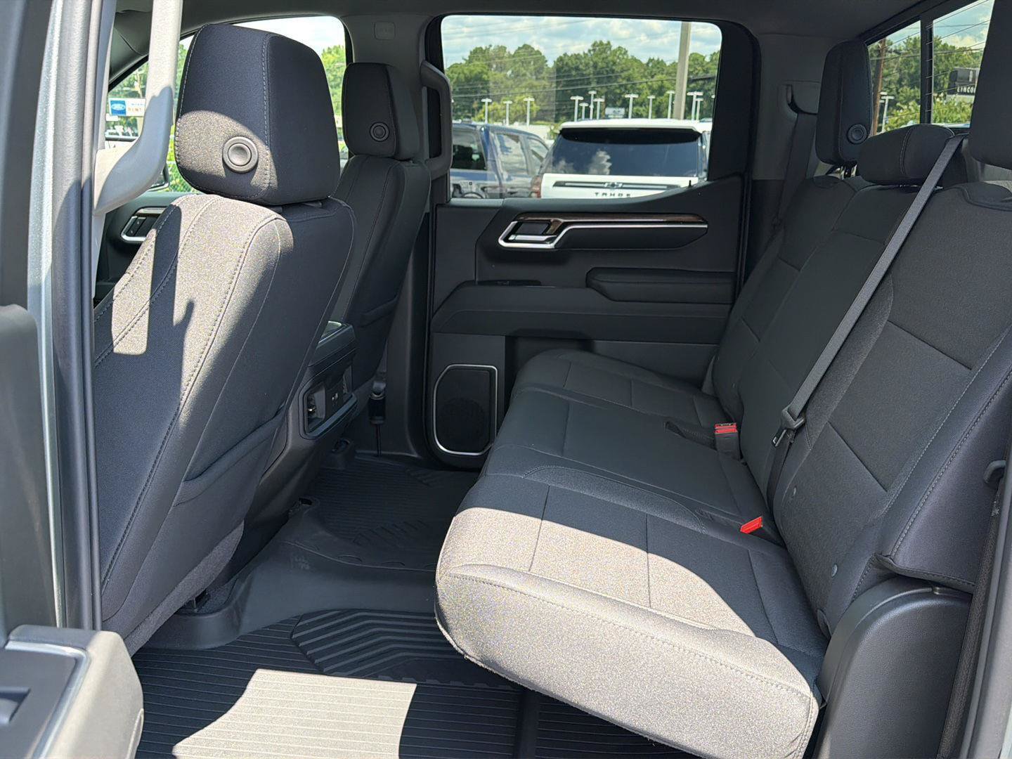 New 2026 Chevrolet Silverado 1500 LT AWD/4WD image 11