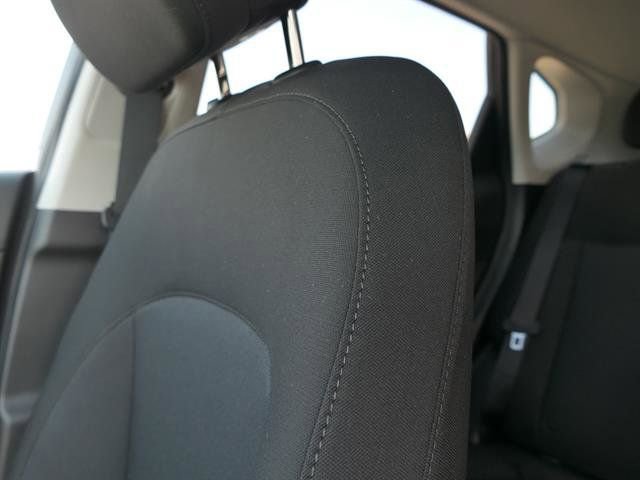 New 2025 Hyundai Kona SEL FWD image 12
