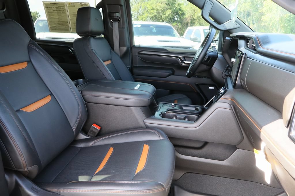 Certified 2025 GMC Sierra 2500 AT4 w/ AT4 Premium Plus Package AWD/4WD image 31