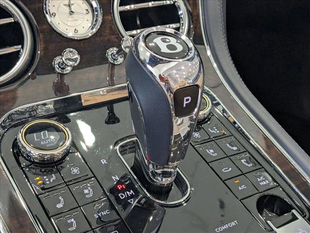 Used 2023 Bentley Continental GT Mulliner image 12