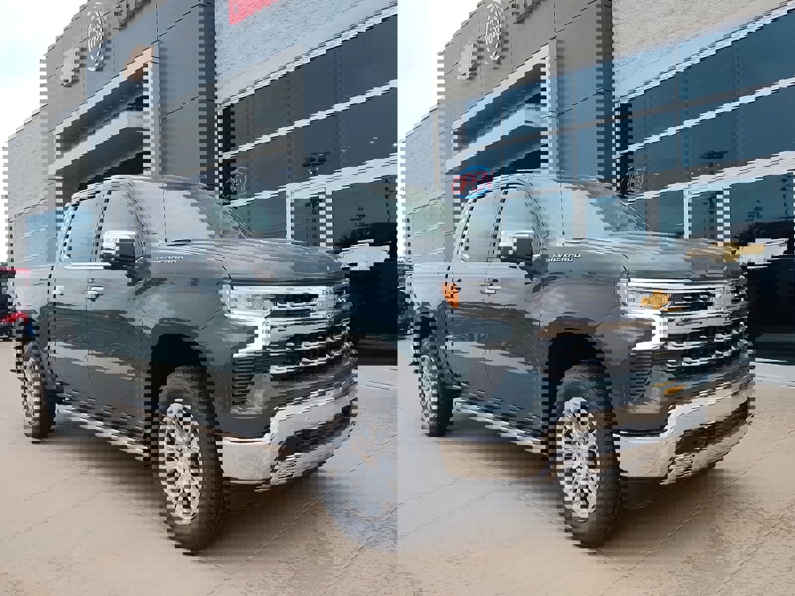 New 2025 Chevrolet Silverado 1500 LTZ w/ LTZ Premium Package image 1