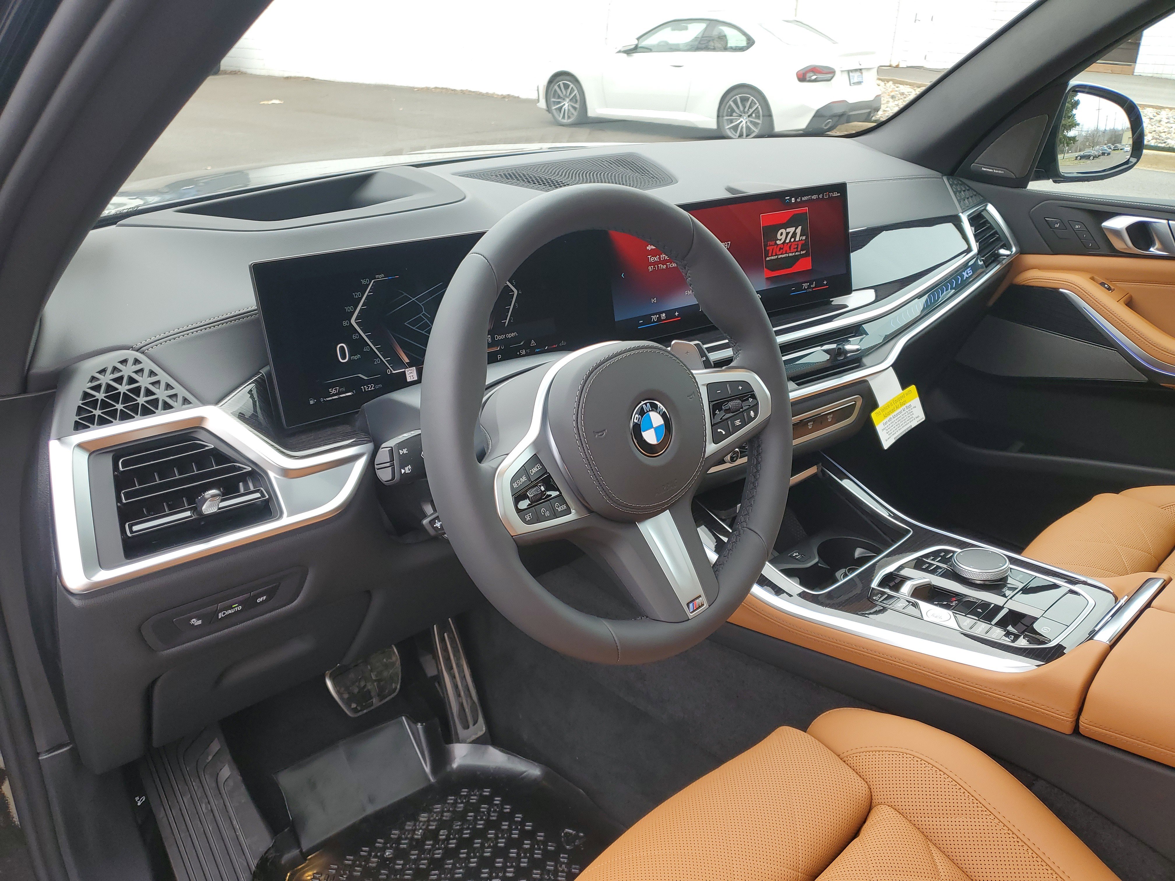 New 2026 BMW X5 xDrive40i w/ M Sport Package image 10