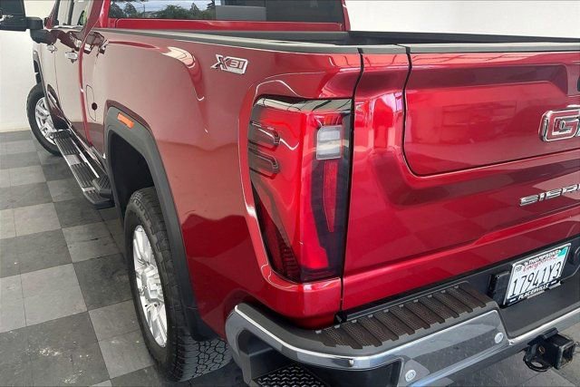 Used 2024 GMC Sierra 2500 SLT w/ SLT Premium Package AWD/4WD image 29