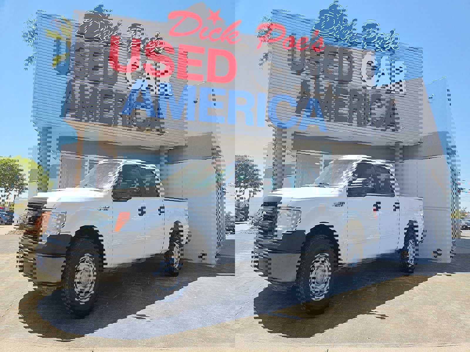 Used 2014 Ford F150 XL w/ Trailer Tow Package