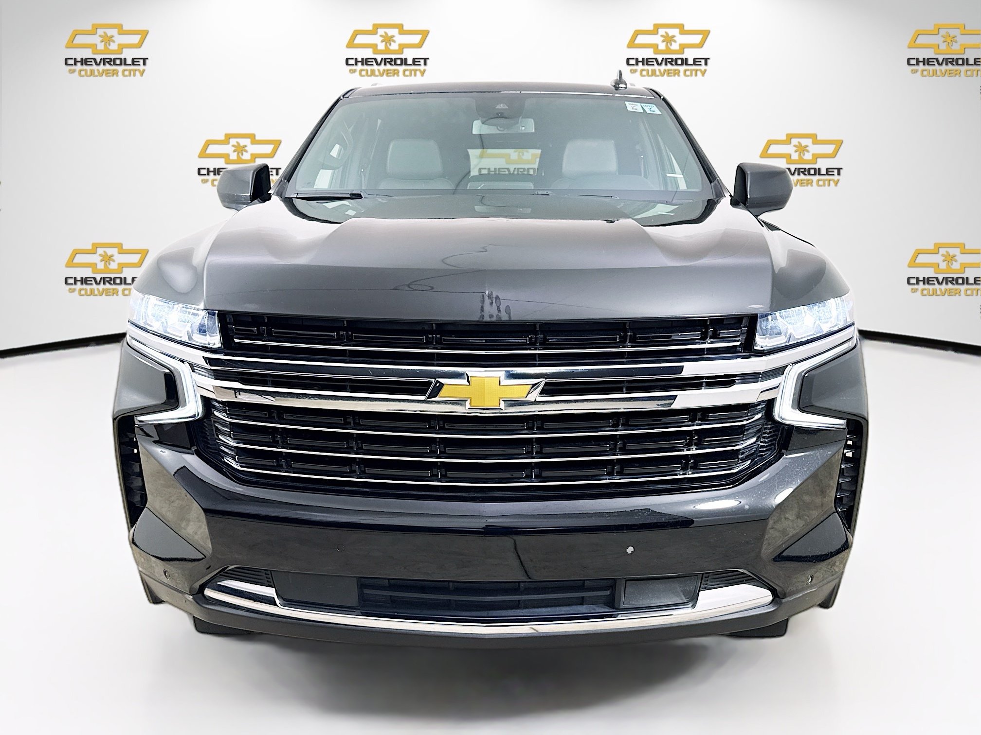Used 2023 Chevrolet Tahoe LT RWD image 2