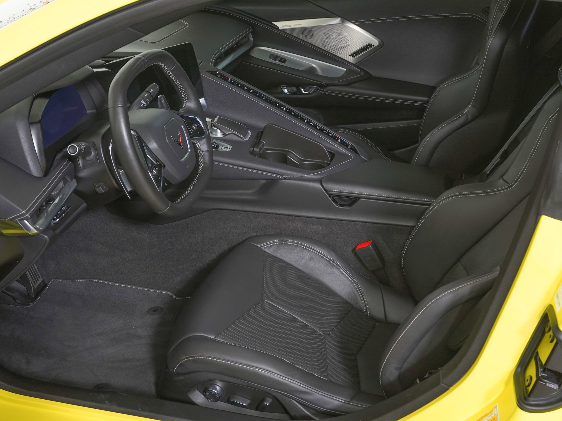 Used 2024 Chevrolet Corvette Stingray Preferred Cpe w/ Z51 Performance Package image 12