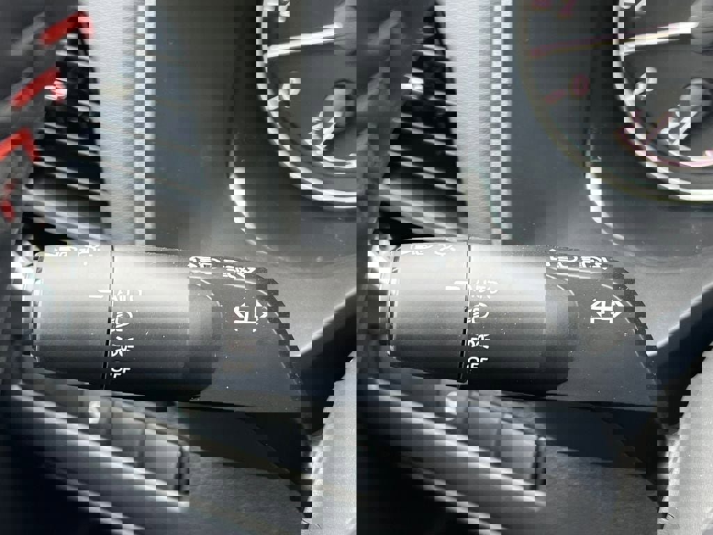 New 2026 Nissan Rogue Rock Creek image 17