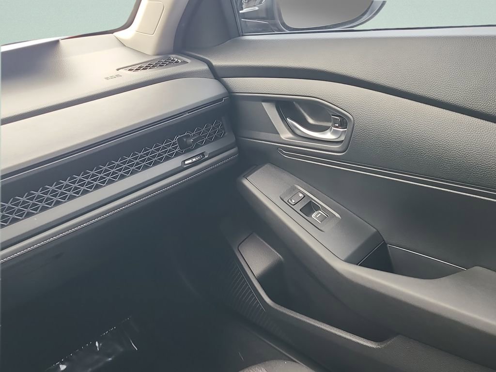 Used 2025 Honda Accord LX image 16