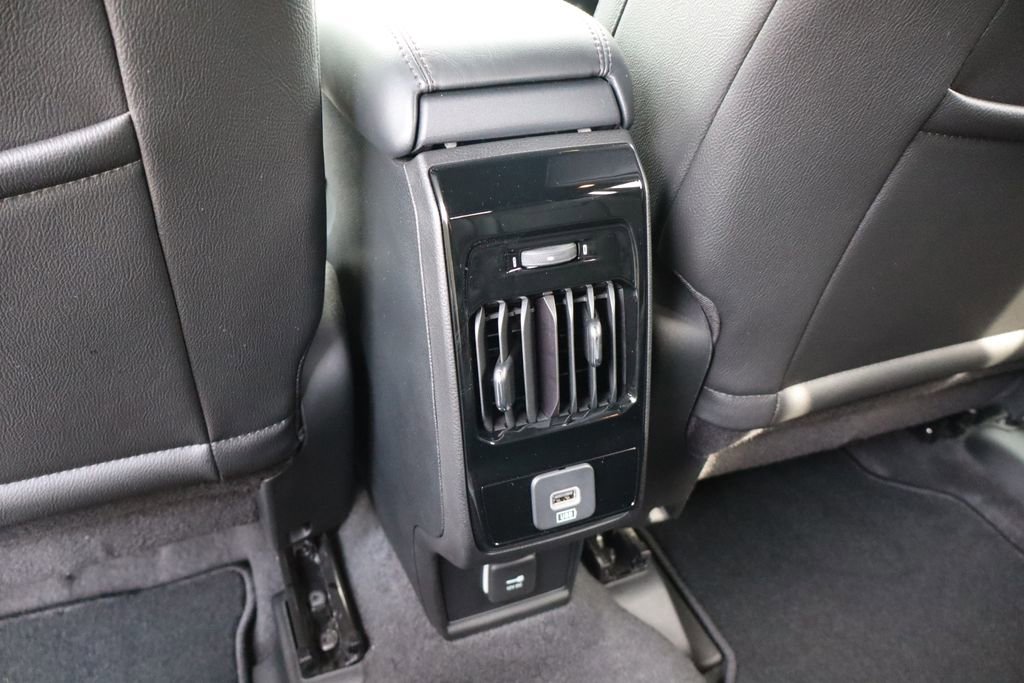 Used 2024 Jeep Compass Limited image 36