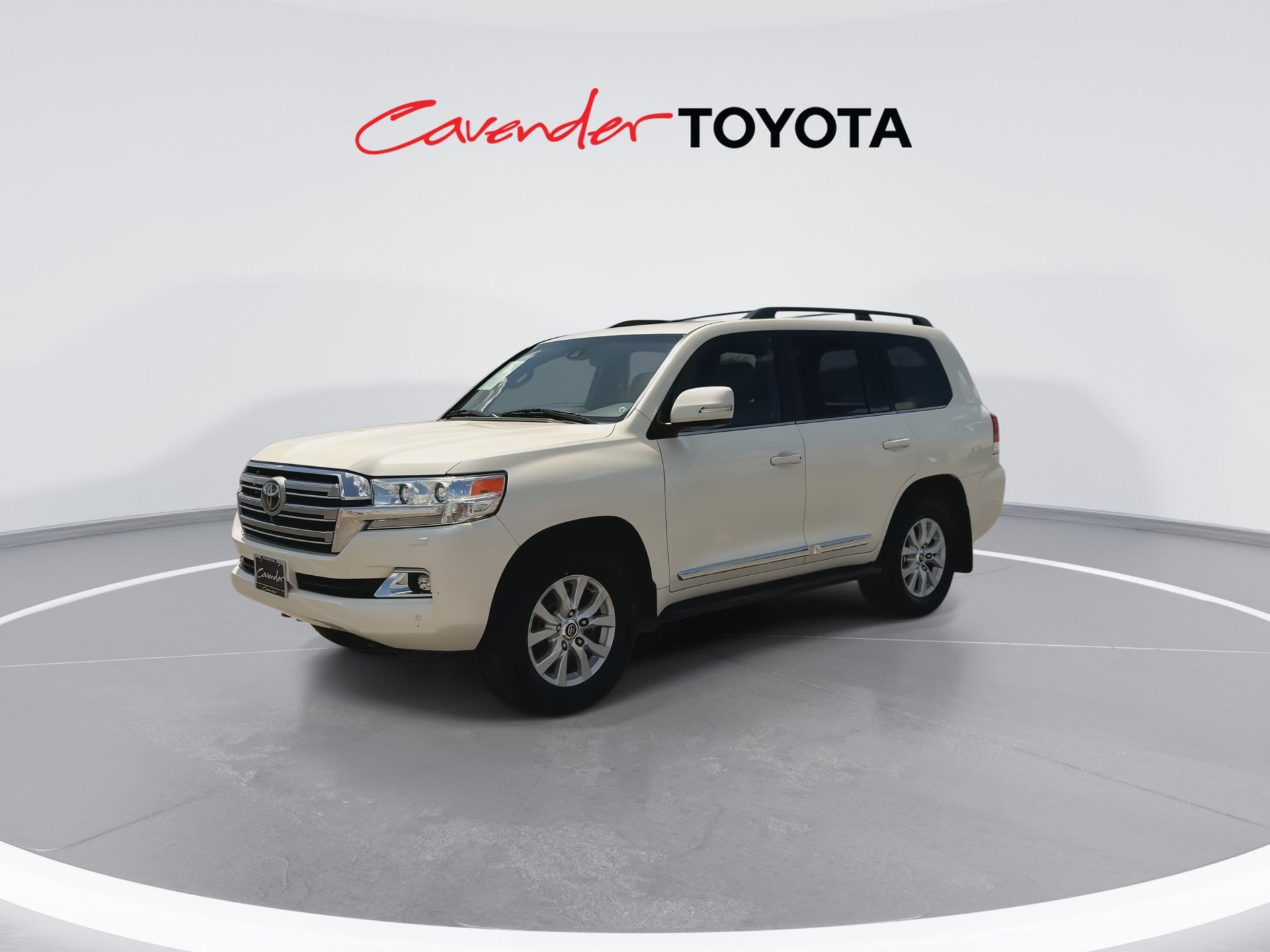 Certified 2019 Toyota Land Cruiser AWD/4WD image 4