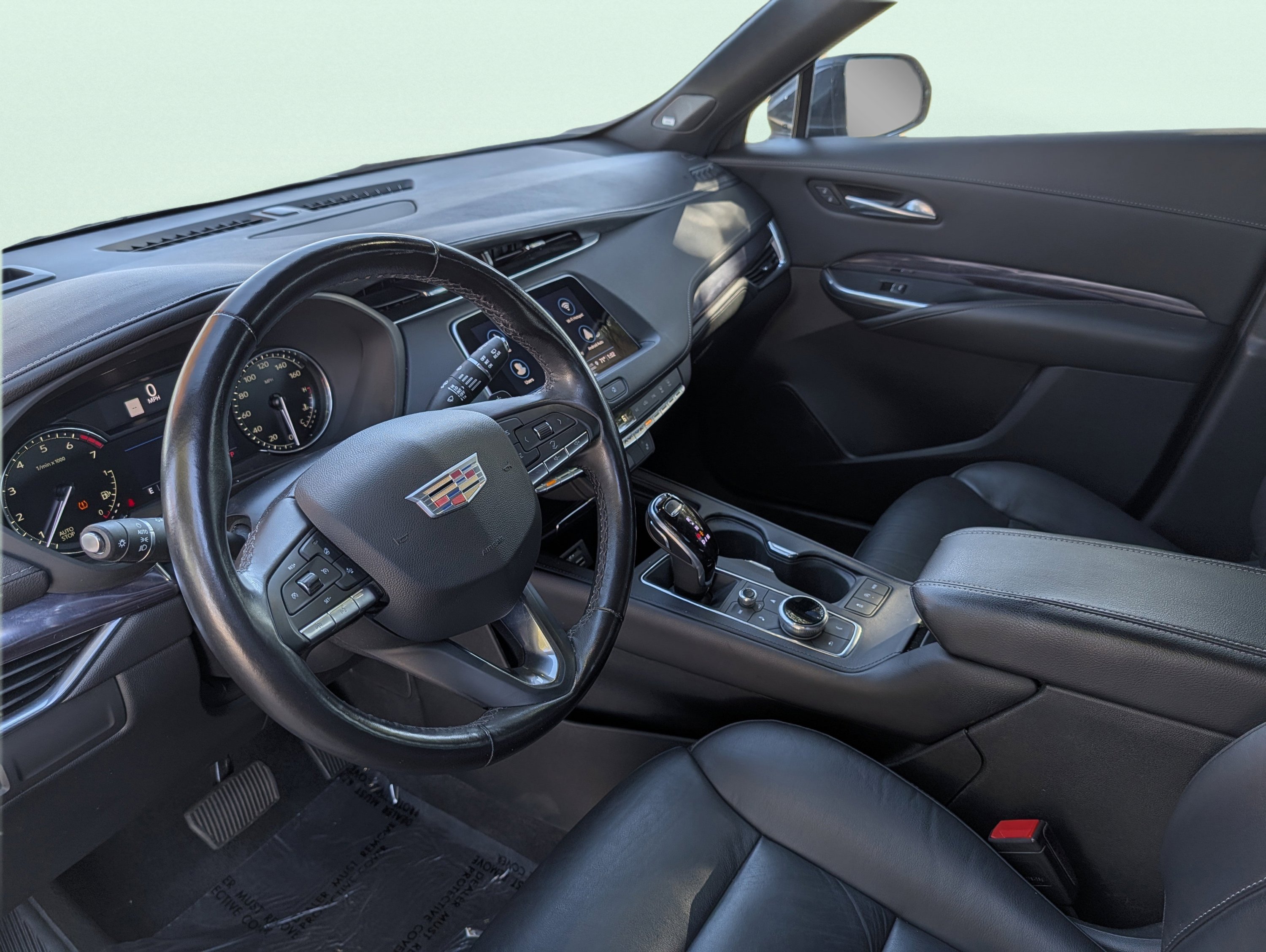 Used 2023 Cadillac XT4 Luxury w/ Cold Weather Package image 51